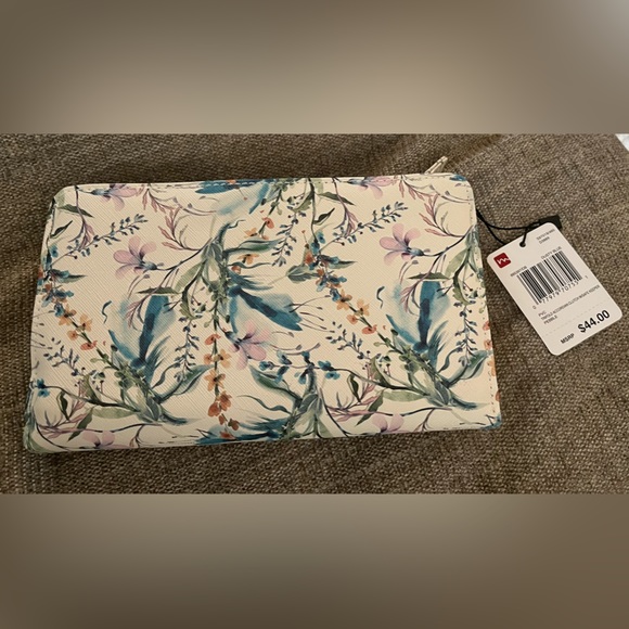 NWT Mundi wallet - Picture 2 of 12